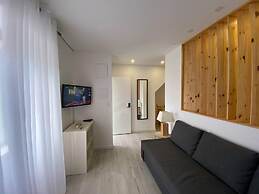 Remarkable 2-bed House in Ponta Delgada
