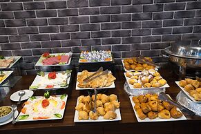 Mamlouk Pyramids Hotel