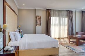 Mamlouk Pyramids Hotel