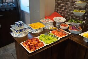 Mamlouk Pyramids Hotel