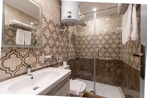 Mamlouk Pyramids Hotel