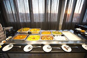 Mamlouk Pyramids Hotel