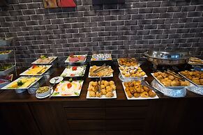 Mamlouk Pyramids Hotel