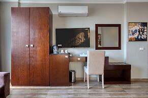 Mamlouk Pyramids Hotel