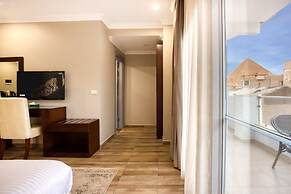 Mamlouk Pyramids Hotel
