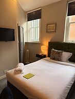 Chapter 1 Hotels