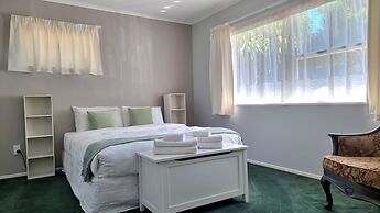 Wonderful Renovated 4BR House - Netflix