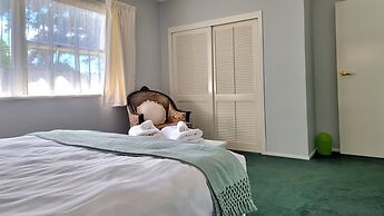 Wonderful Renovated 4BR House - Netflix