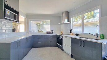 Wonderful Renovated 4BR House - Netflix