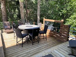 Bell In The Woods B&B