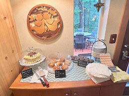 Bell In The Woods B&B