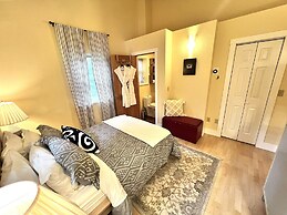 Bell In The Woods B&B