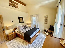 Bell In The Woods B&B