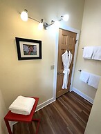 Bell In The Woods B&B