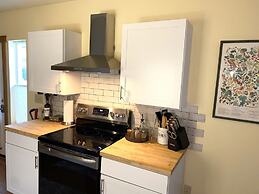 Bell In The Woods B&B