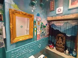 Eclectic Artists Cottage in Bohemian Hebden Bridge