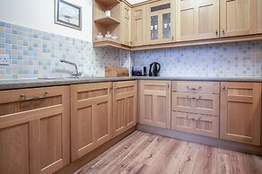 Arcadia - 1 Bedroom Apartment - Tenby