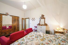 Sergio Il Gufo Apartments