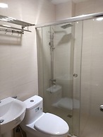 OYO 848 Dona Aurora Condotel