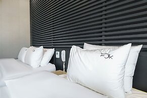 JK Hotel