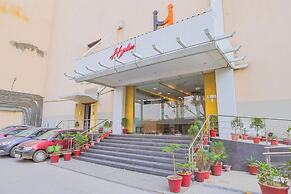 Hotel Hyphen Premier Meerut