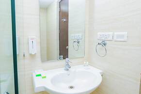 Hotel Hyphen Premier Meerut
