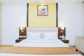 Hotel Hyphen Premier Meerut