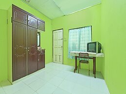 OYO 90454 Haza Harmoni Guesthouse