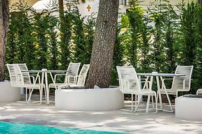 Cocoons Luxury Suites & Villas