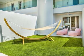 Cocoons Luxury Suites & Villas