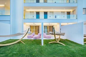 Cocoons Luxury Suites & Villas