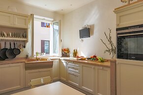 Rn-c357-dpre31at - Villa Corona 8