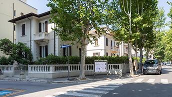 Rn-c357-dpre31at - Villa Corona 8