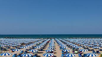 Rn-c357-dpre31at - Villa Corona 8