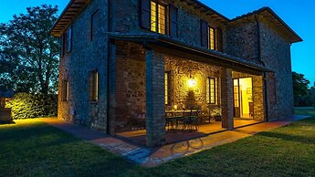 Pg-c744-sp3080at - Poggio Medei 8 2