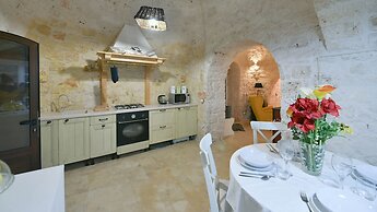 Ba-c134-scfa0bt - Trulli Littoria 4