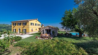 An-f453-cbgn2at - Casale Verdicchio