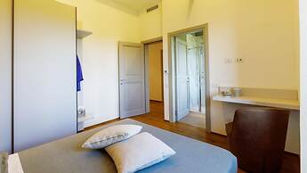 La Fonte Di Santa Regina 16