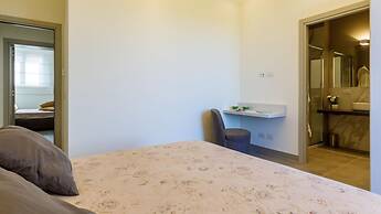 La Fonte Di Santa Regina 16