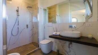 La Fonte Di Santa Regina 16