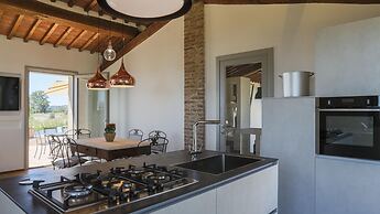 La Fonte Di Santa Regina 16