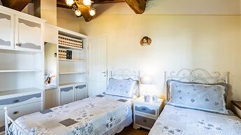 Villa Luigina 8 in Capannori