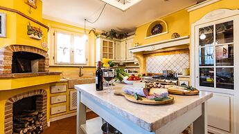 Villa Luigina 8 in Capannori