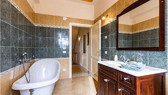 Villa Luigina 8 in Capannori