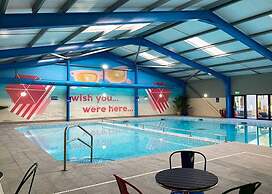 Spacious 2 bed Holiday Home Entertainment on Site