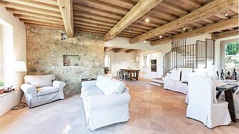 Amandula 6 in Castel del Piano