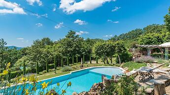 Borgo Paradiso 4 2 in Ciciano