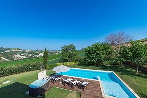 Casale Rosy 6 2 in Offida