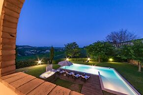 Casale Rosy 6 2 in Offida