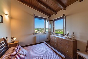 Casale Rosy 6 2 in Offida